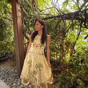 Meet your Posher, Luci